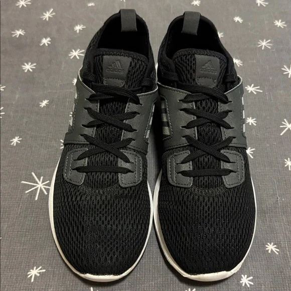 Worn once ADIDAS Durama Cloudfoam Unisex athleisure shoes. Size Women’s 6.5 - Picture 10 of 16